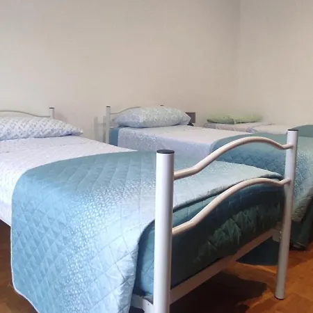 Tobia Apartamento Biella